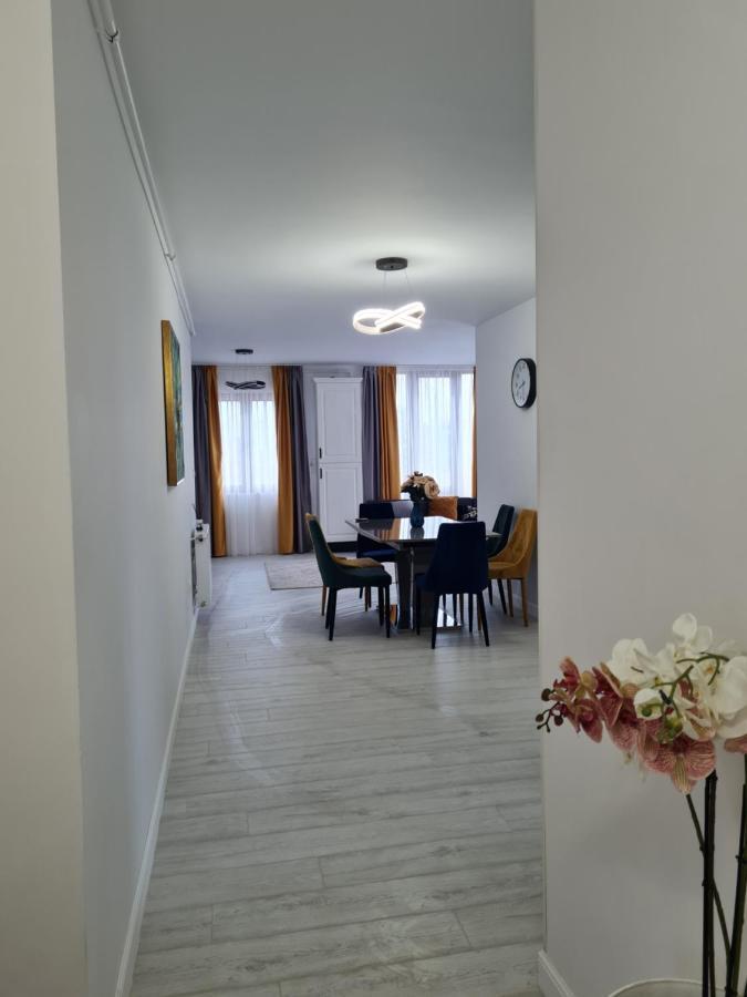 טימישוארה Toronto Deluxe Residence מראה חיצוני תמונה